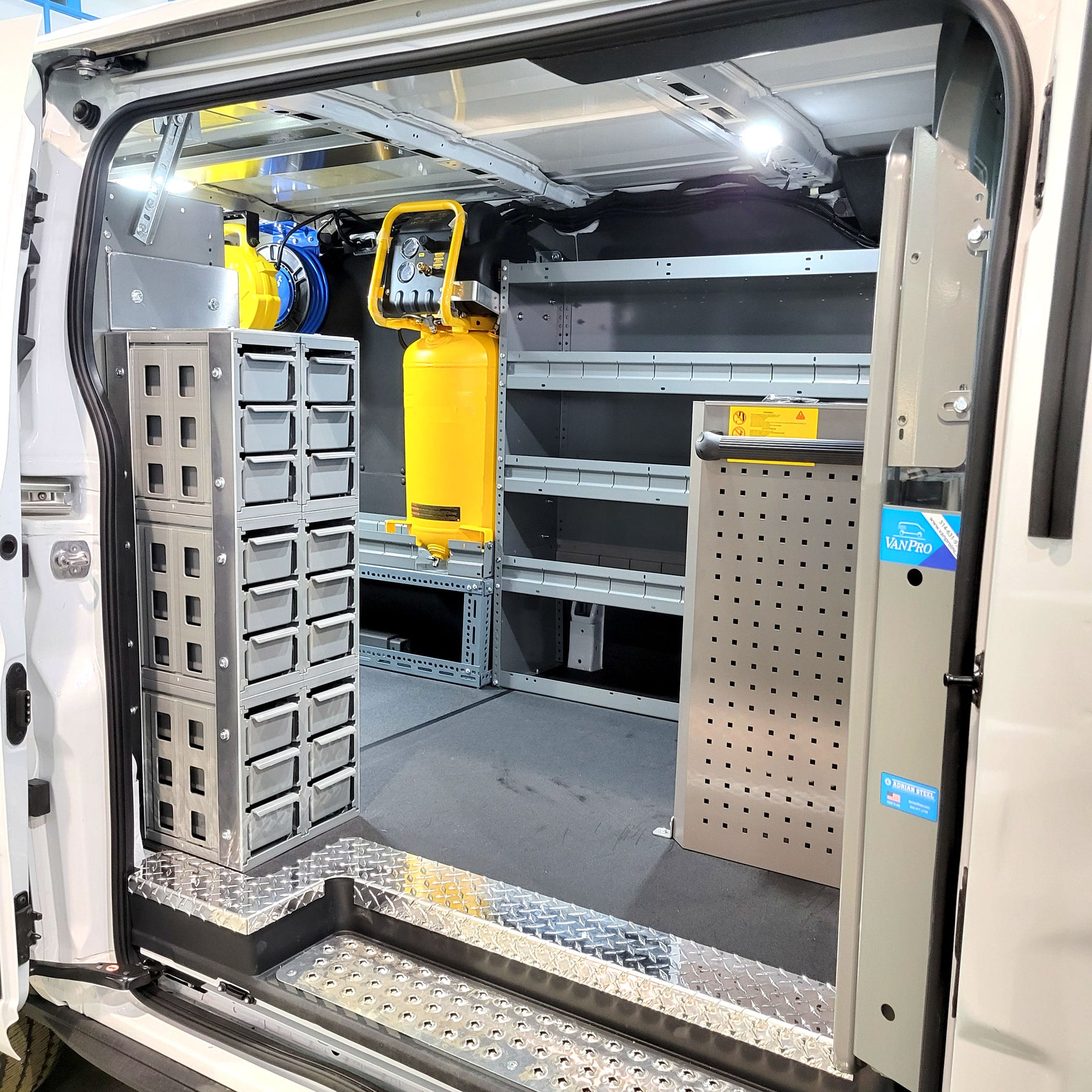 Top 5 Van Upfitting Solutions for Contractors, Electricians & Plumbers in Montreal