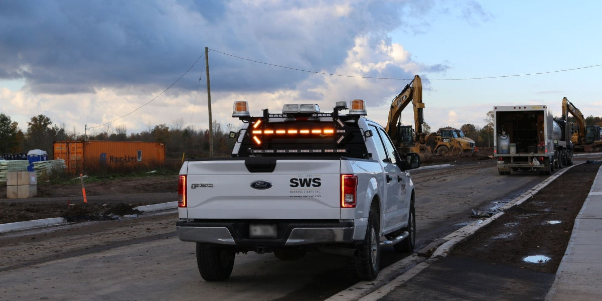 Effective Construction Project Management and Warning Lights
